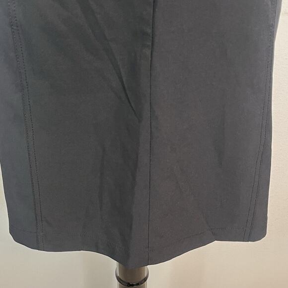 Zenergy by Chico's Skirt size 10 12 2 Black Straight Knee Fitness Sports Outdoor - Picture 4 of 9